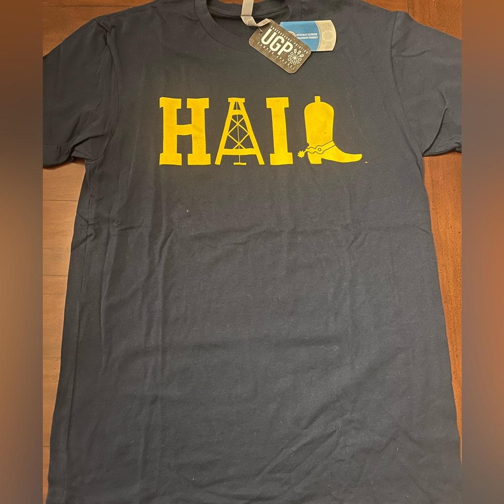 University of Michigan T-shirt